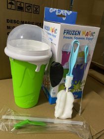 Slush And Shake Maker Homemade Smoothie Milk Children's Household Pinch Cup (Option: Green Belt Cup Brush-500ml)